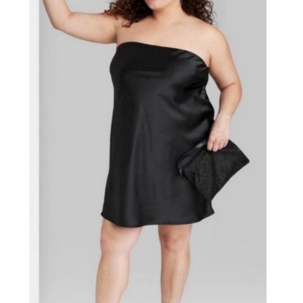 Elegant Black Cowl Back Strapless Silk Dress